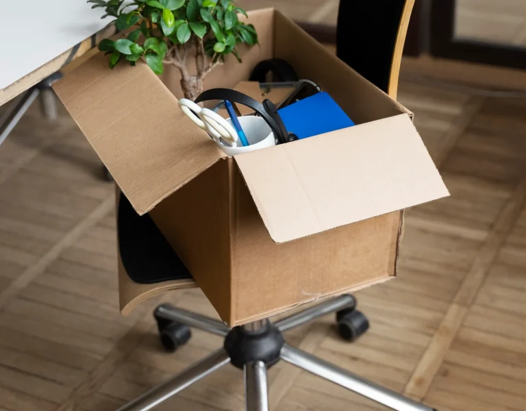 items-gathered-after-job-resignation (kopia)